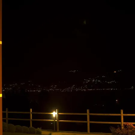 Due Laghi アパート *